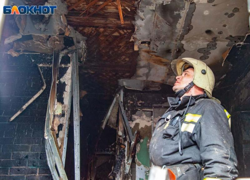 73-летний пенсионер погиб в сгоревшей даче под Волжским