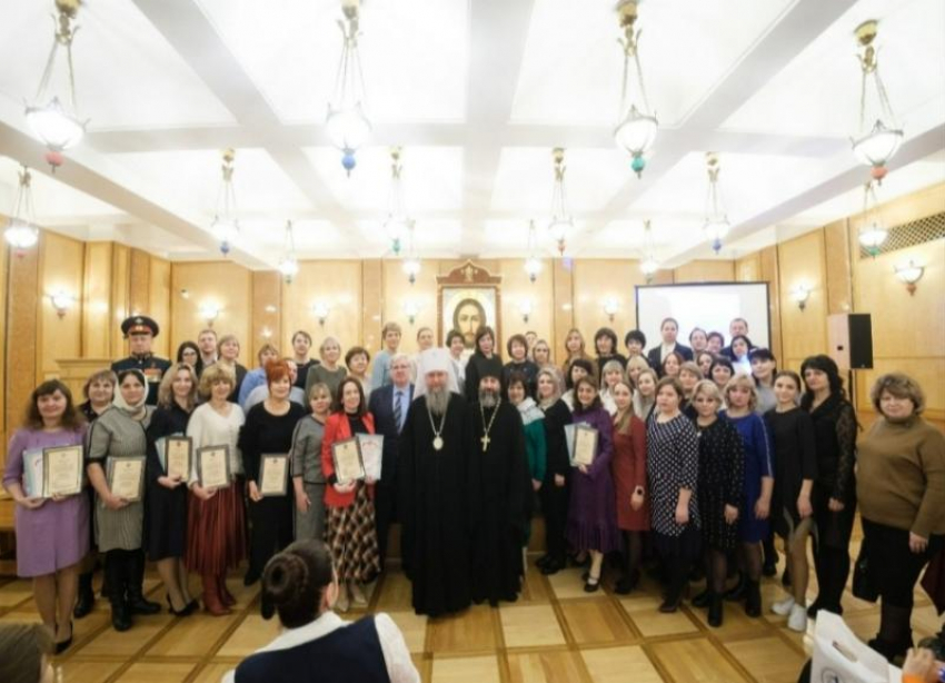 Учитель Калачевской епархии отмечен на Всероссийском конкурсе в области педагогики   