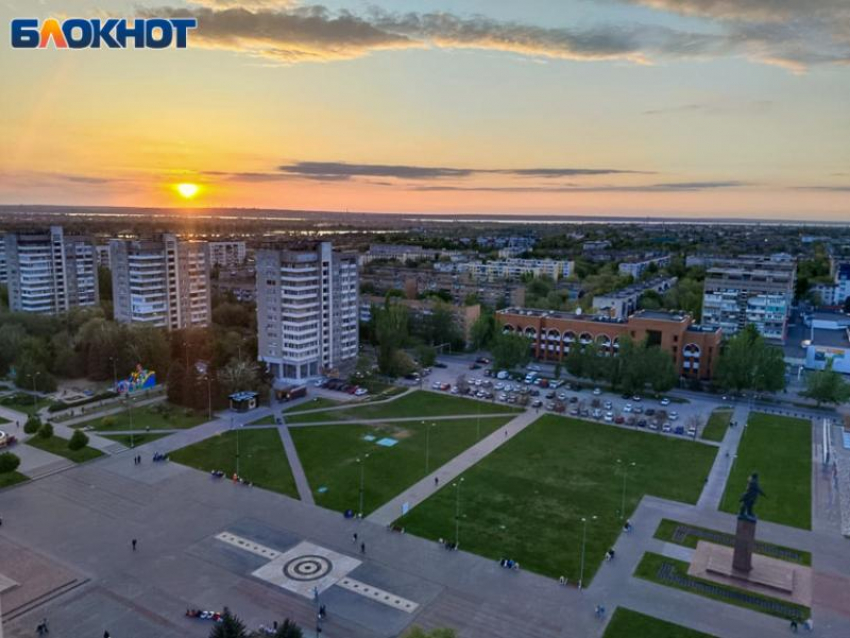 Жара до +34 и умеренная магнитная буря: прогноз погоды в Волжском