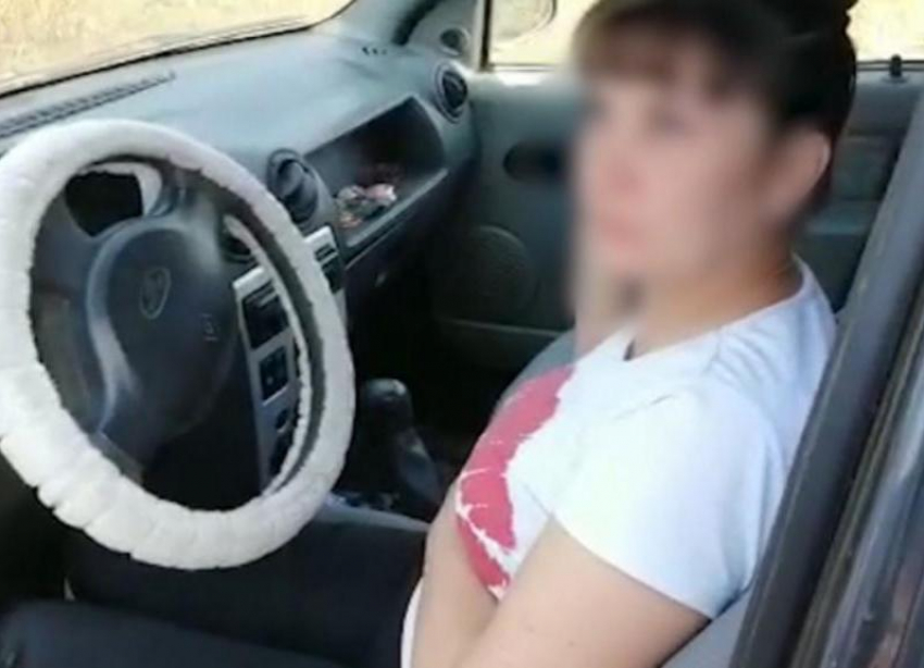 Пьяная автоледи лихачила на дорогах: женщину задержали в Волгограде
