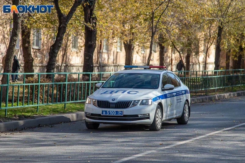 11-летняя девочка сбита прямо на проезжей части недалеко от Волжского