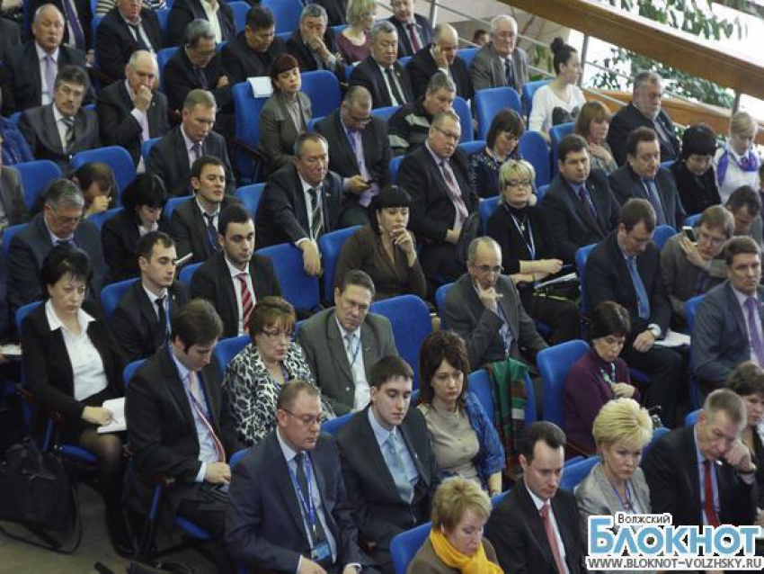 В Волжском состоялся форум депутатов сельских поселений России