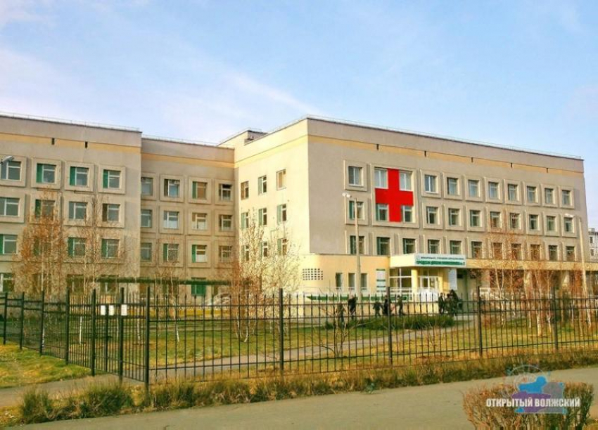 Детская поликлиника №2 Волжского вошла в ТОП-10 лучших медучреждений области