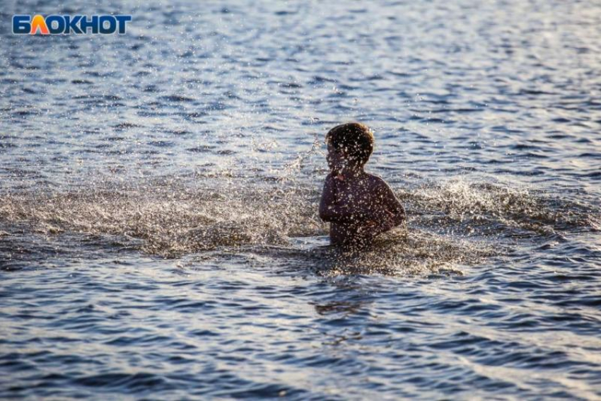 3-летний захлебнулся в детском бассейне в Волгоградской области