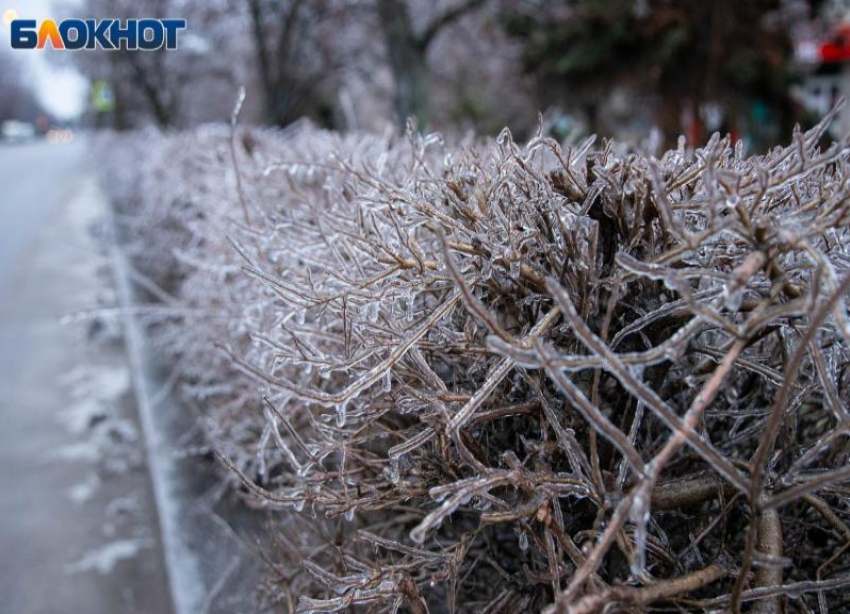 Снегопад и мороз до -16: в Волжский пришла холодная зима