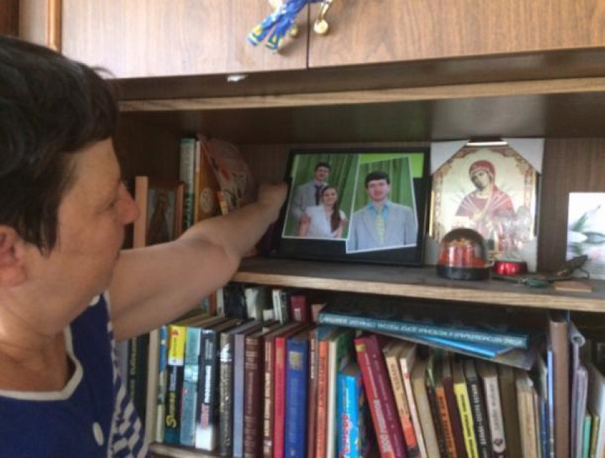 Мама волжанина, который доедает со столов на фудкорте «Волгамолла» рассказала, что это привычка, с которой она уже смирилась 