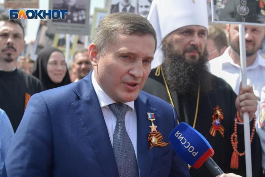 Волжане хотят отстранить Бочарова с должности губернатора региона