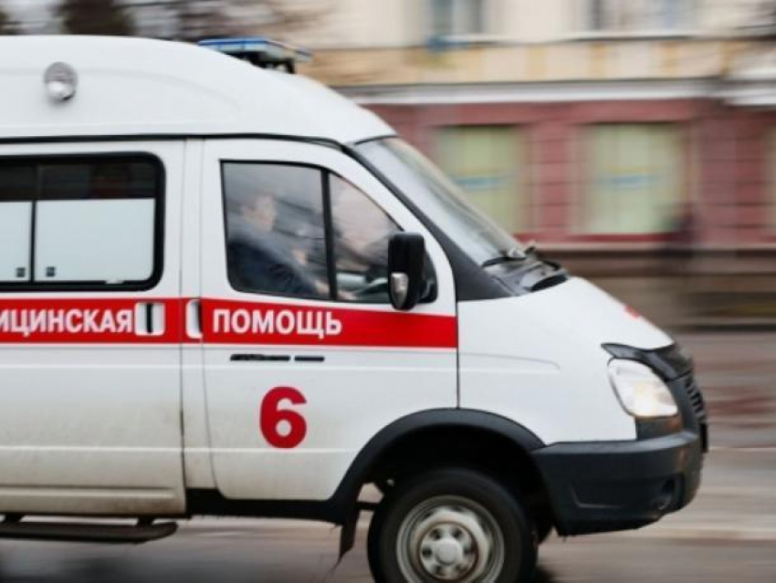 Виновница аварии в Волжском попала в больницу