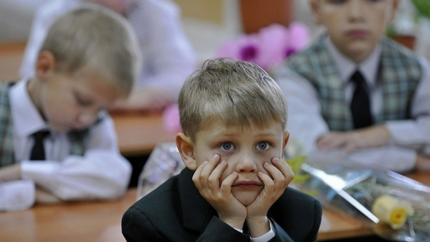 Опрос «Блокнот Волжского": нужны ли в школах региона уроки православия?
