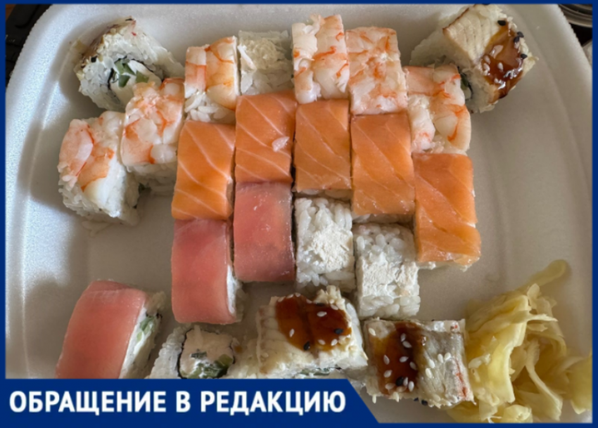 «Ешь и молчи»: волжане недовольны доставкой роллов с навязанной рекламы в подъездах
