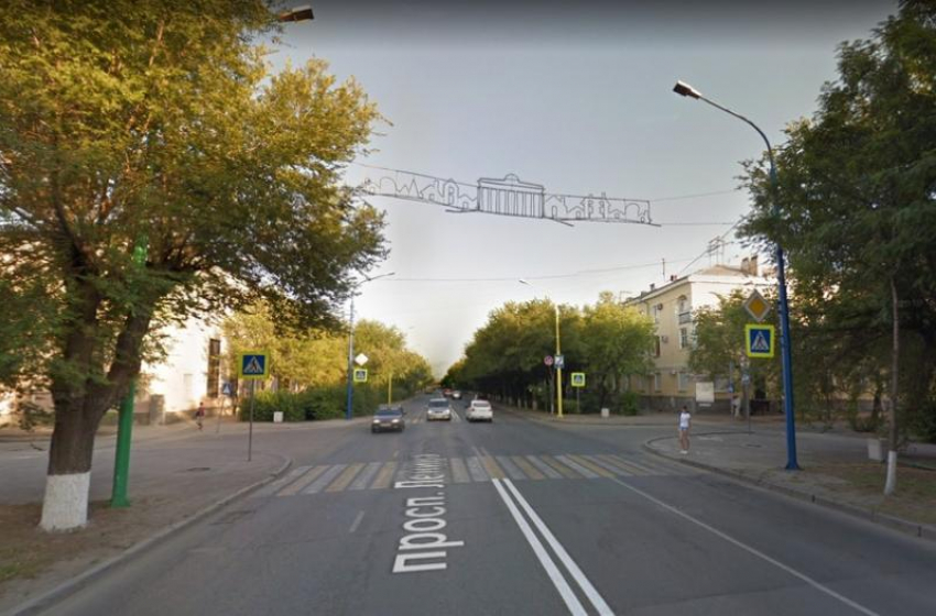 Вместо двойной сплошной установят 920 метров забора в центре Волжского