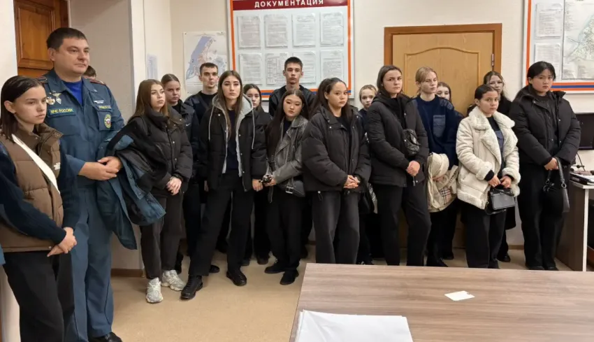 В Волжском надеются привлечь новых сотрудников в администрацию экскурсиями