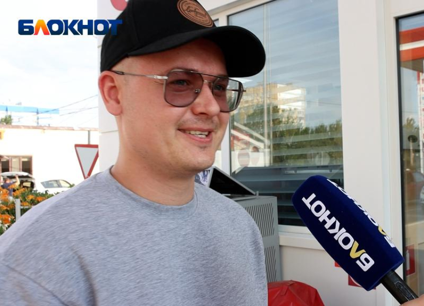 Волжане рассказали, запасаются ли бензином и как пытаются экономить топливо: видео