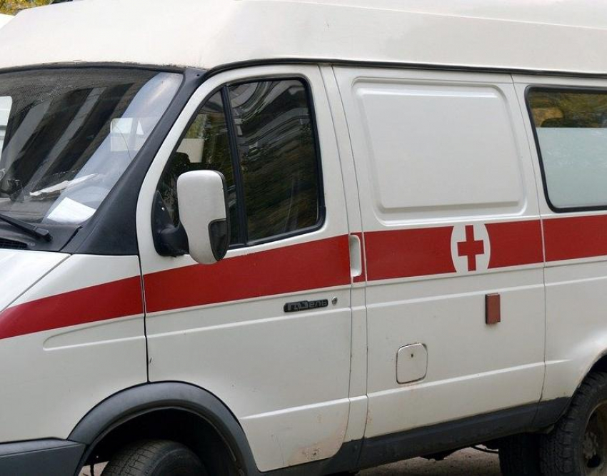 Выбросила двух новорожденных на свалку: женщину госпитализировали в Волгограде