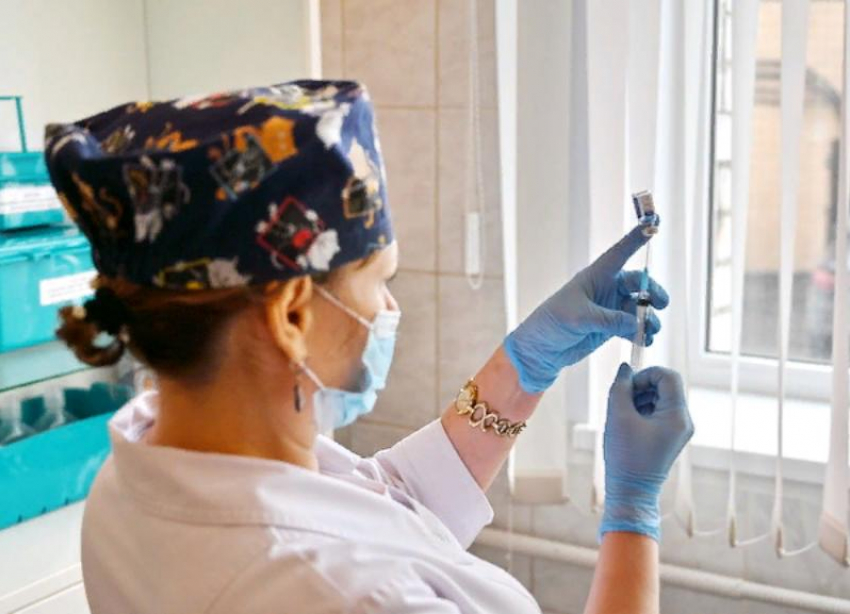 Вакцинация стартовала в исправительных учреждениях Волгоградской области