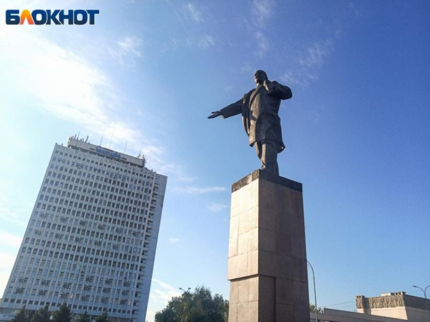 В Волжском откроется выставка «Родина в сердце героев»