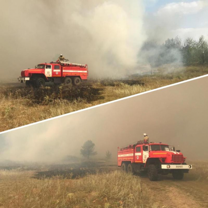 Эвакуация жителей и привлечение допсилы: все, что известно о большом пожаре в Волгоградской области