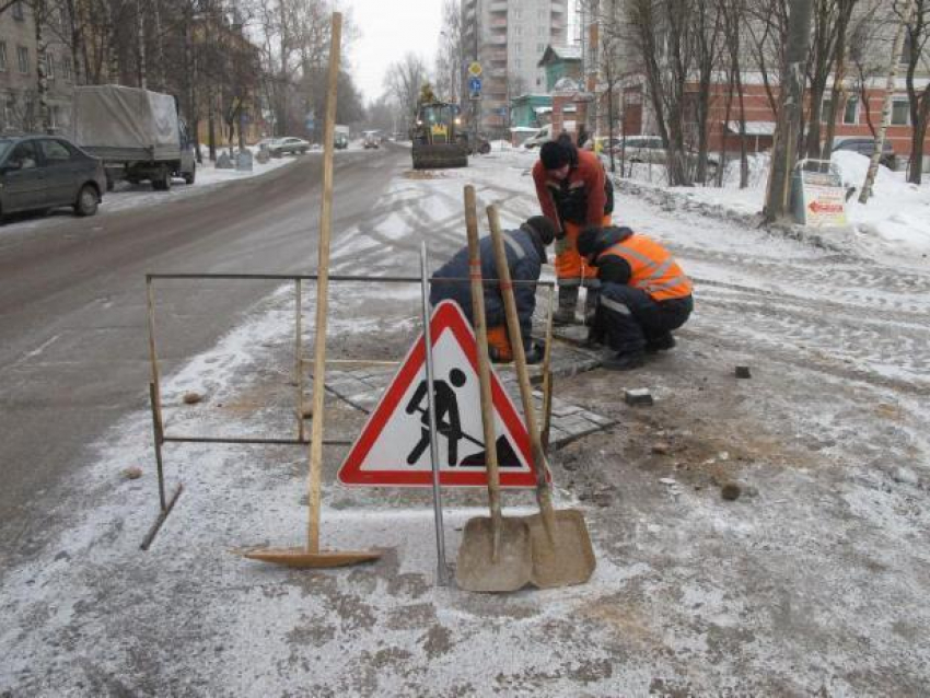 Органы власти отремонтировали «замерзшую» дорогу в Волжском