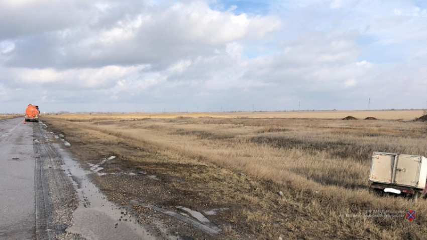 Два грузовика столкнулись на трассе «Самара - Волгоград» в Среднеахтубинском районе