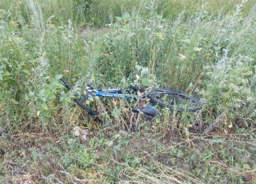14-летнего велосипедиста с травмами госпитализировали после ДТП в Волгоградской области
