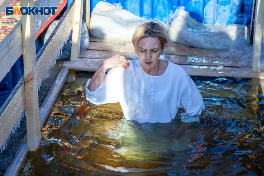 Программа на Крещение в Волжском: молебен, чин освящения воды, омовение