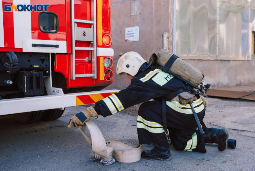 Утро в Быково началось с пожара: горел автомобиль