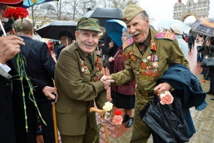 9 мая в Волжском проедут автобусы «На парад!»
