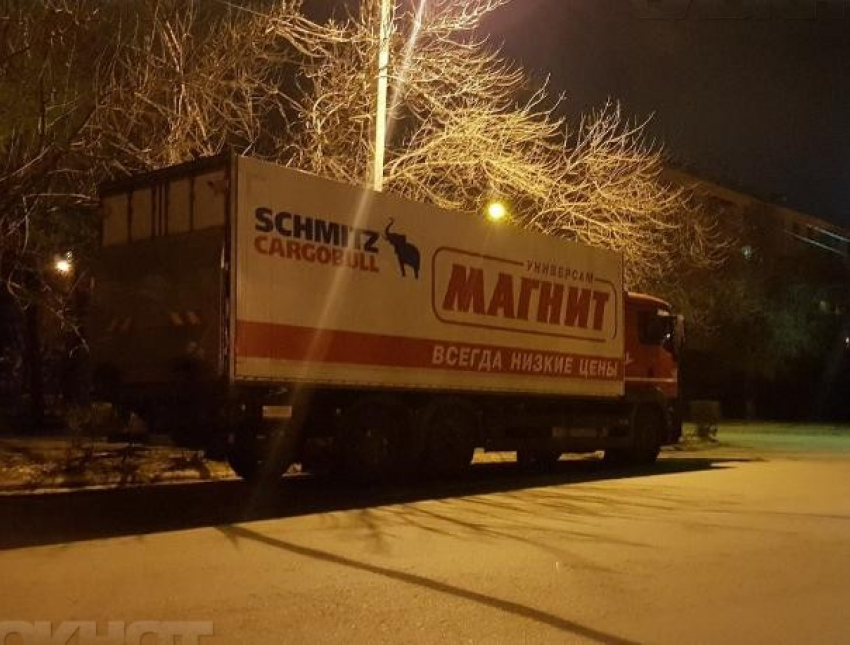 Волжан попросили фиксировать нарушения правил стоянки