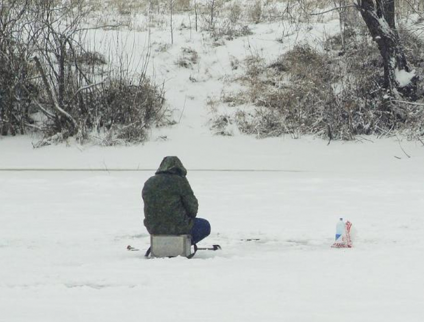 На Волжской ГЭС задержали рыбака 