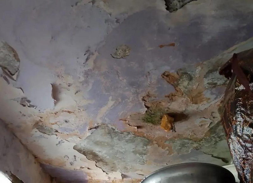 После обращения в «Блокнот Волжский» коммунальщики приехали в общежитие