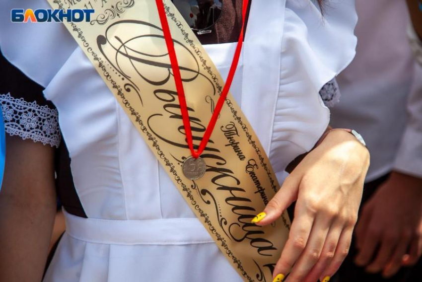 Роспотребнадзор подал в суд на 17 школ Волгоградской области