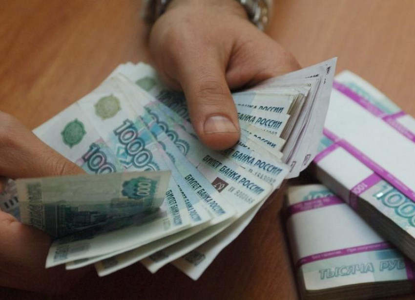 Попытка «набить карманы» за счет бюджетных средств закончилась уголовным делом в Волгограде