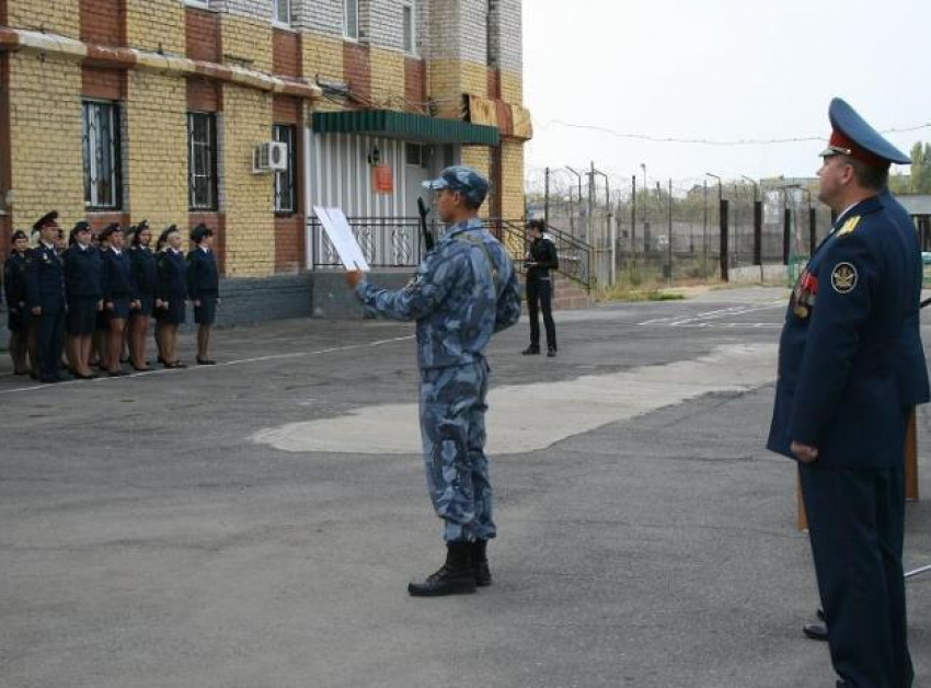 Мусор в колонии Волжского убрали по решению суда