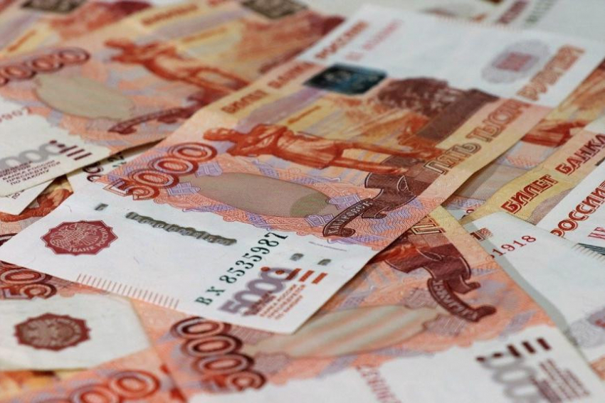 У 44-летнего волжанина украли с карты 230 тысяч рублей