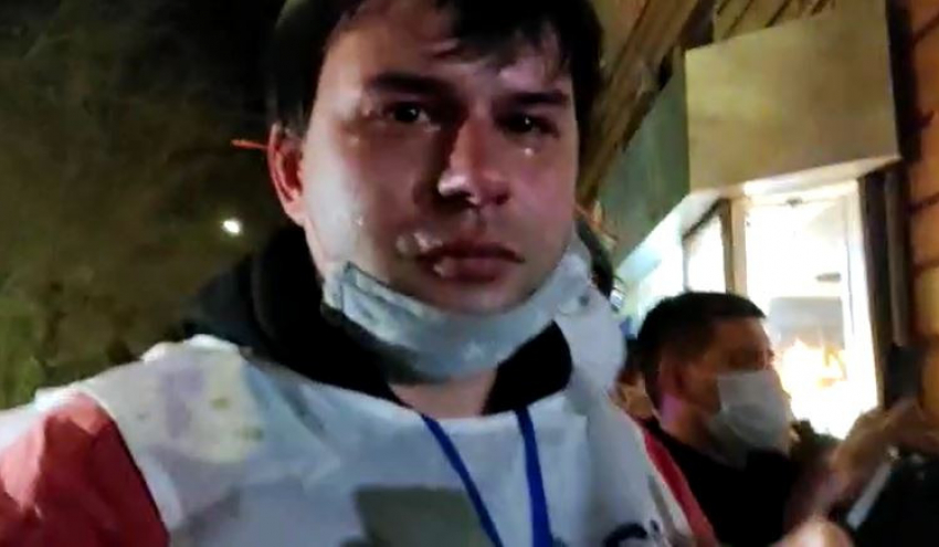 Журналисту «Блокнот Волгограда» попали в лицо перцовым баллончиком на протестной акции