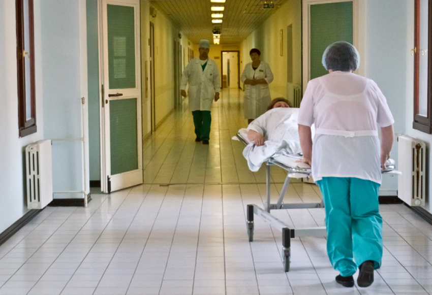 Пациенты жалуются на ненадлежащие лечение в Ольховской ЦРБ