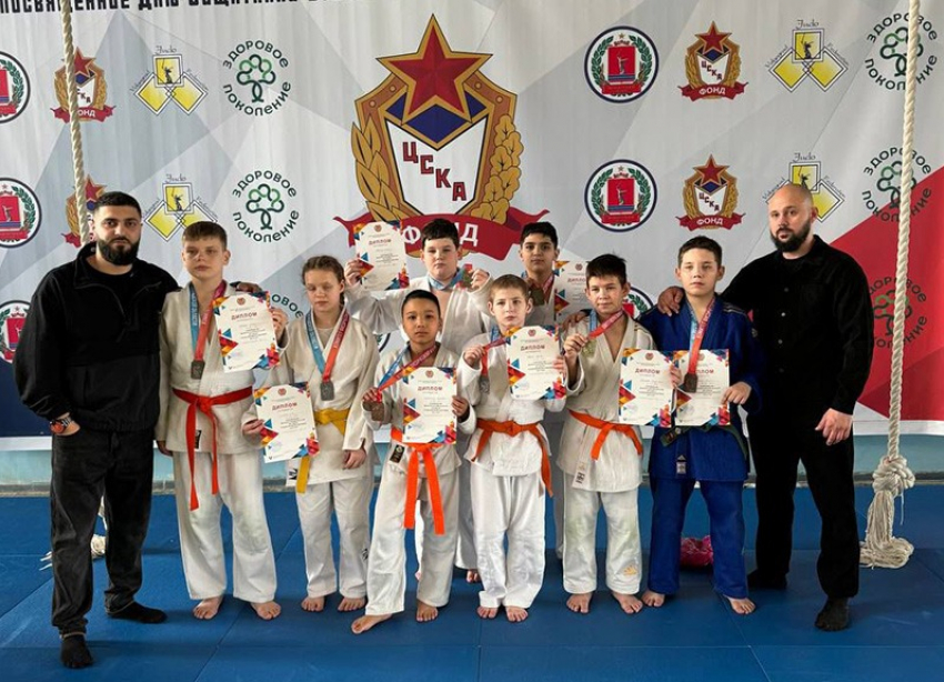 Дзюдо и самбо на базе школы №27: мы воспитываем чемпионов!