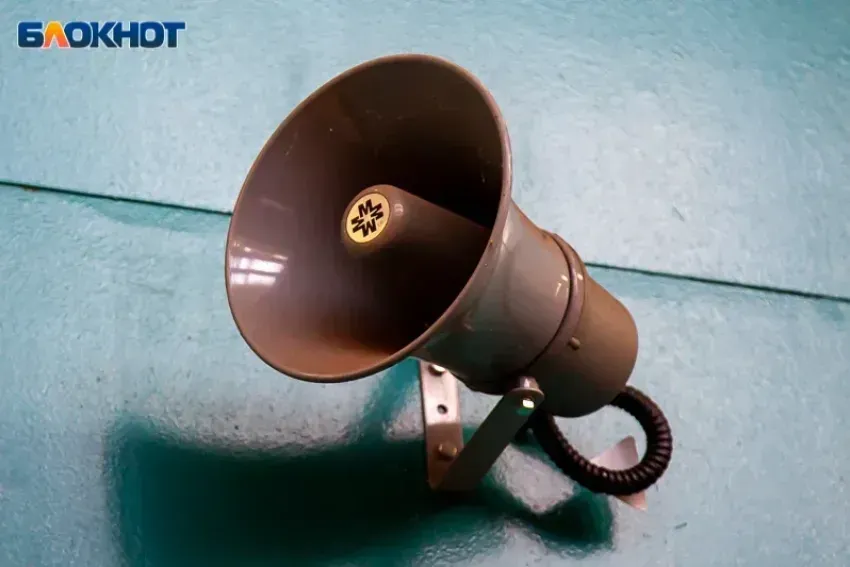 В Волжском включат сирены: проверку устроят в школах 