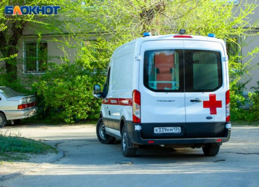 Сбил пешехода и скрылся: 19-летний пострадал в ДТП в Волжском