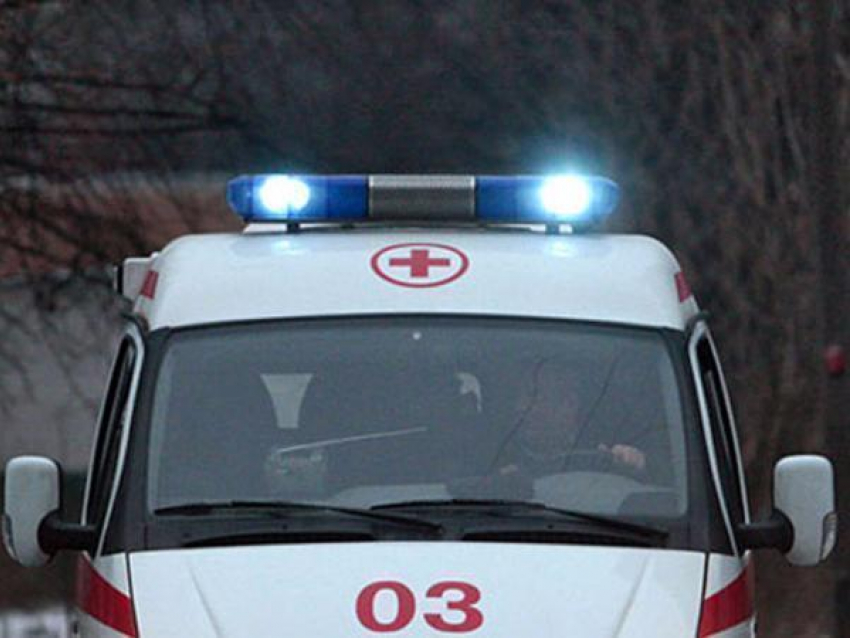 На Волгоградской трассе ВАЗ вылетел в кювет, водитель скончался до приезда «скорой"