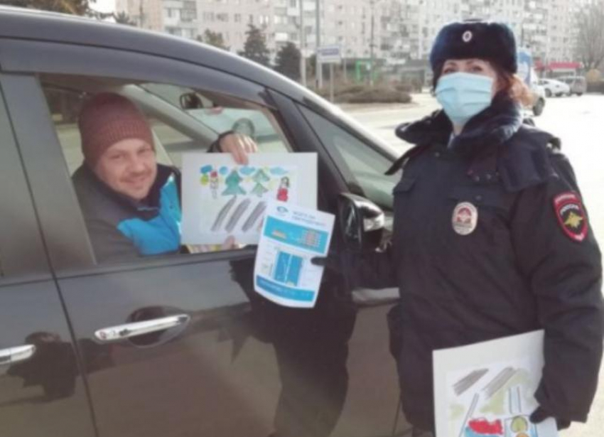 Волжских водителей поздравили с праздником