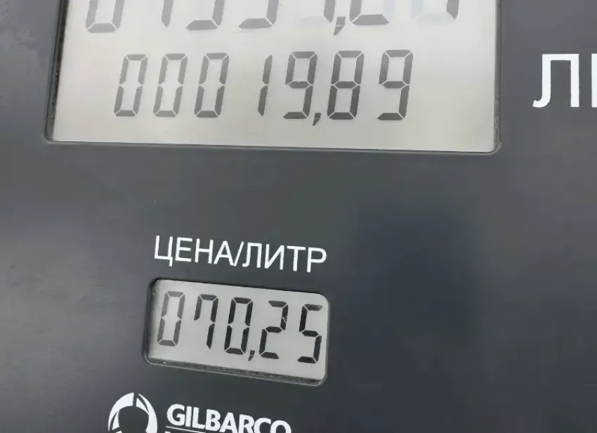 В Волжском цены на заправках расходятся с данными статистики Волгоградстат