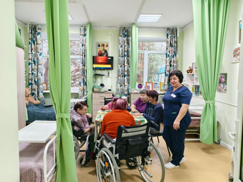 В Волгоградской области переименуют дома престарелых