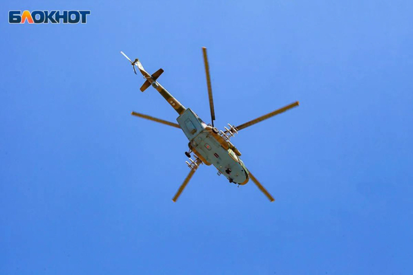 Один человек госпитализирован: в Волгограде после атаки БПЛА загорелся дом