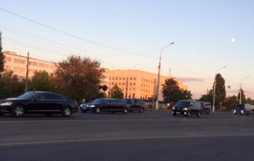 Волжане не могут вернуться домой с Волгограда - дороги перекрыты из-за приезда Путина