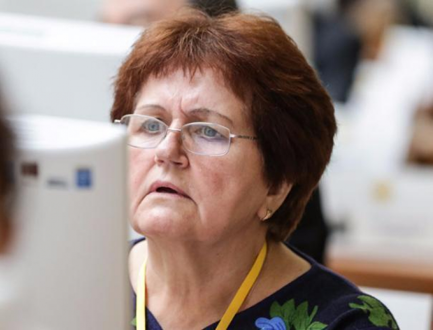 Пожилые волжане предпочли интернет старому способу оформления бумажек