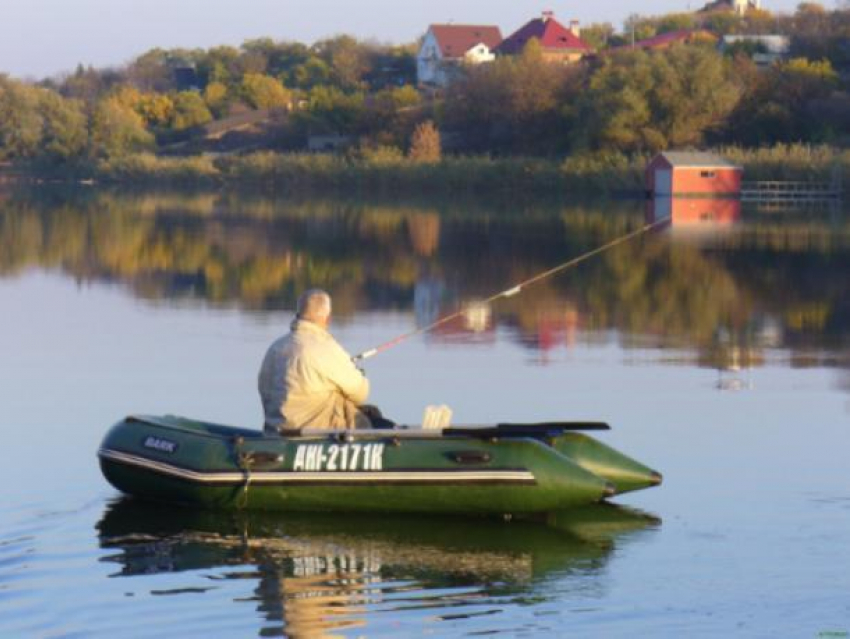 Любитель рыбалки утонул в реке под Волжским 