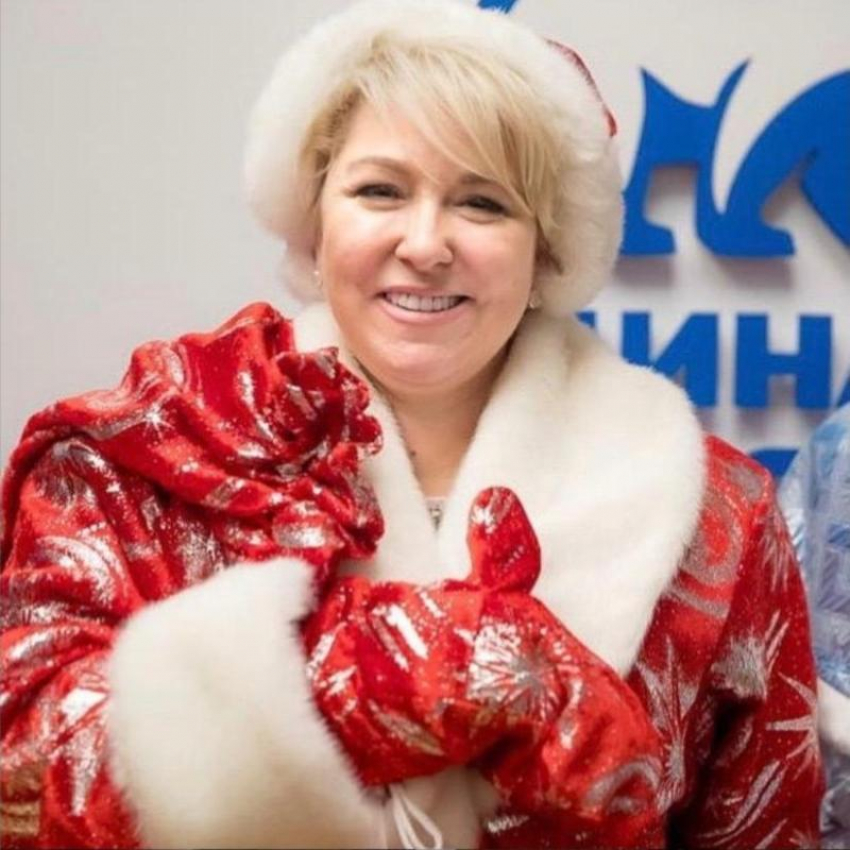 В Рождество мечты должны сбываться: Ирина Гусева дарит подарки детям