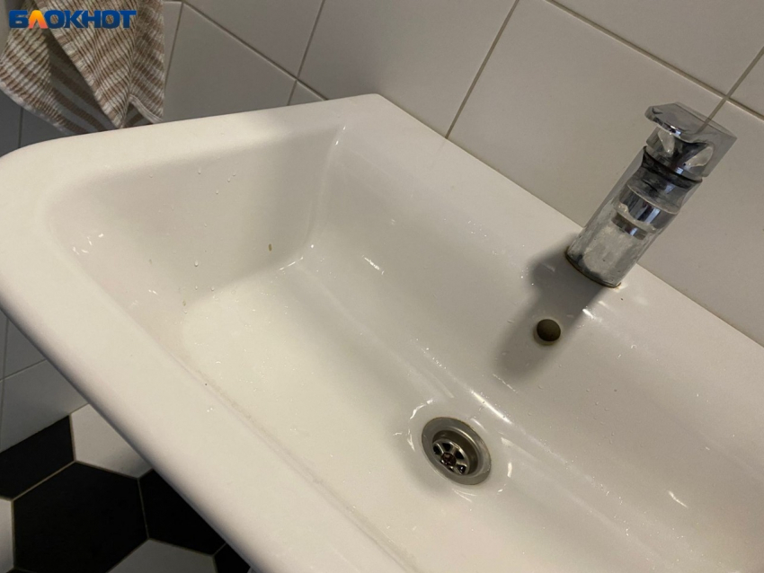 Волжский полностью отключат от горячей воды на 2 дня 