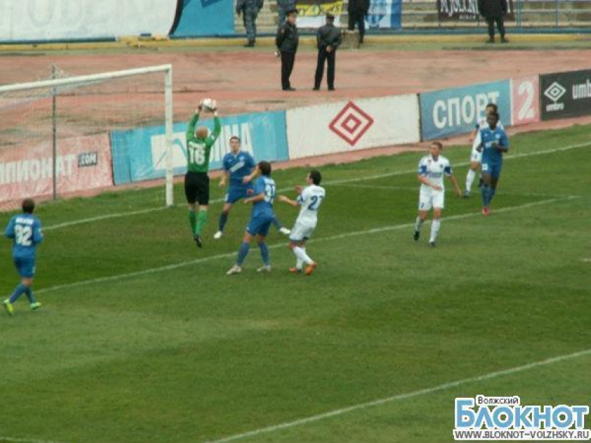 Град голов волгоградские футболисты отправили в ворота киприотов